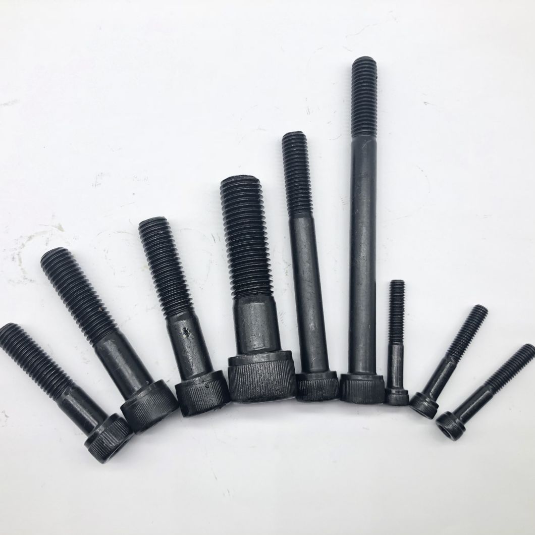 Tornillo Allen de cabeza redonda con tapa hexagonal DIN912