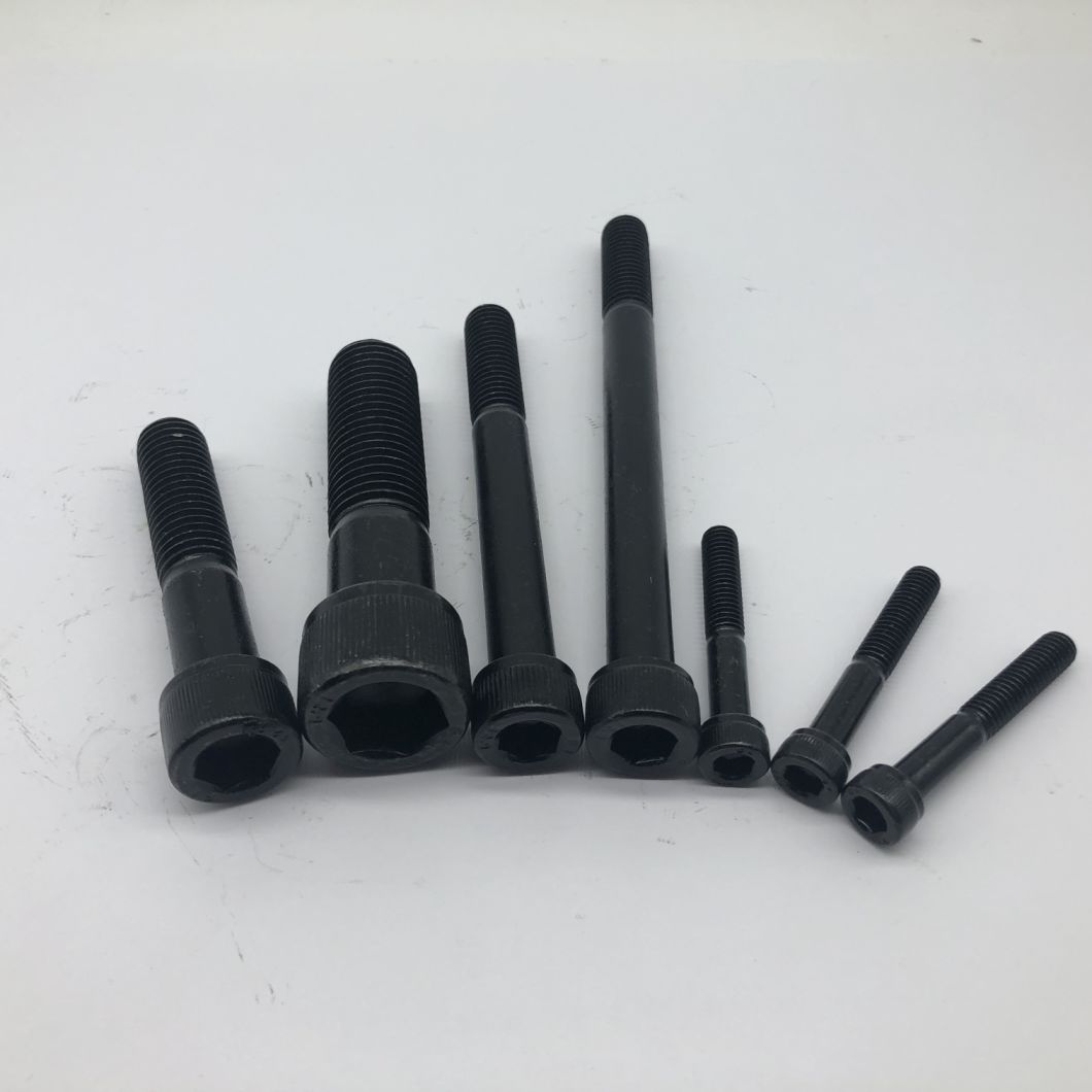 Tornillo Allen de cabeza redonda con tapa hexagonal DIN912